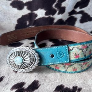 Ariat cow skull belt